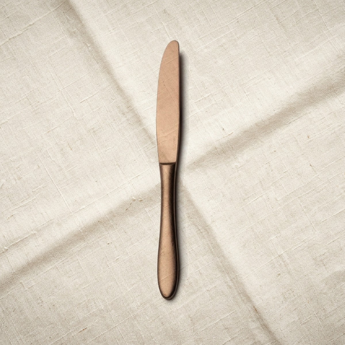 Cuchillo de mesa cobre · MERIDIANA, foto 1 de 2